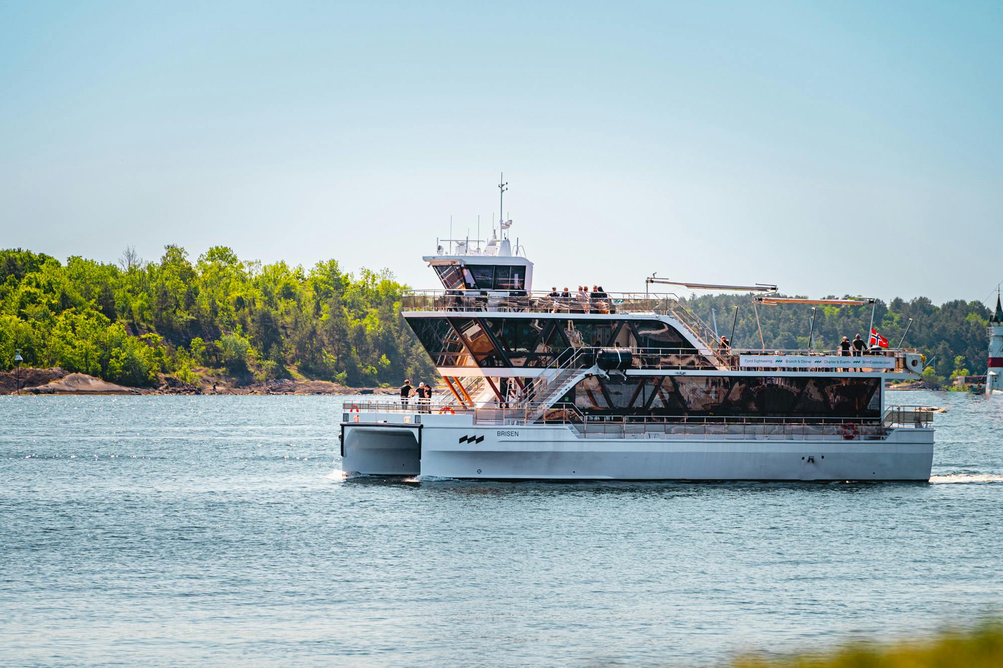 Boat Exterior Brim Explorer 2