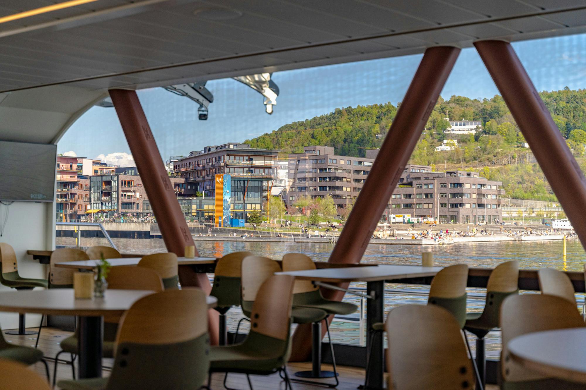 Oslo Sightseeing Brim Explorer 53